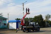 «Россети Сибирь» продолжают устанавливать светильники уличного освещения в районах Забайкальского края