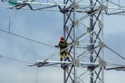 Энергетики направят более 100 млн рублей на повышение грозоупорности ЛЭП в Югре