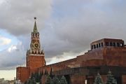 Владимир Путин поздравил с Днем энергетика